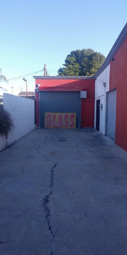 Negocio Ab Auto Glass &Amp; Accessories