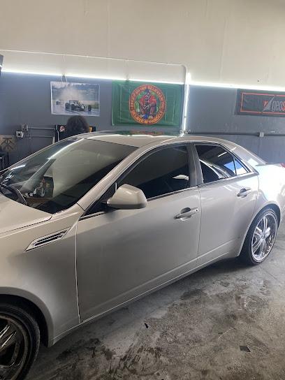 Negocio All Black Tints