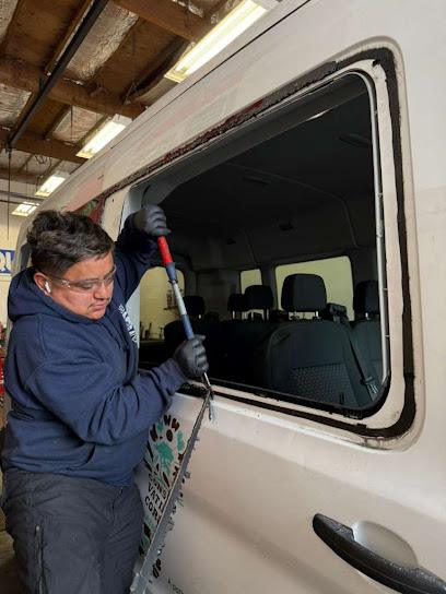 Negocio Auto Glass Warehouse