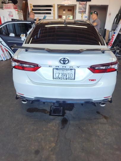 Negocio Classic Custom Tint