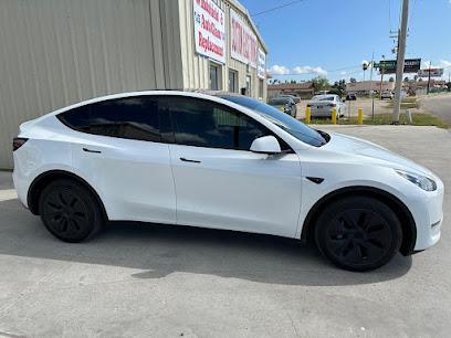 Negocio Custom Glass Tinting