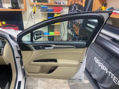 Negocio Dark Sun Window Tint