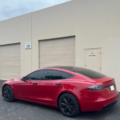 Negocio Darksyde Window Tinting, Paint Protection Film, Vinyl Wraps &Amp; More