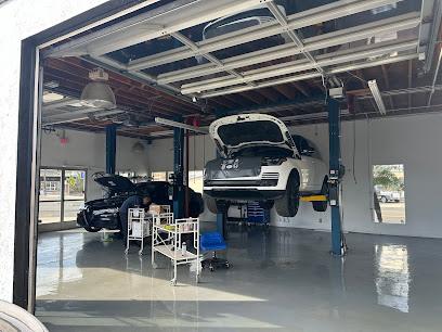 Negocio European Auto Repair Master