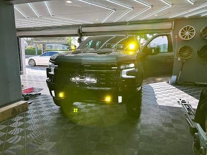 Negocio Exotics Tuning