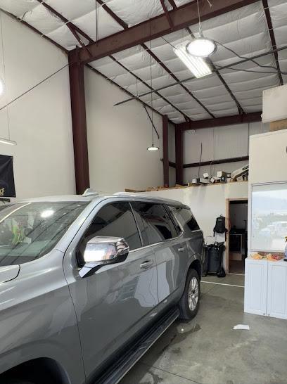 Negocio First Class Window Tinting