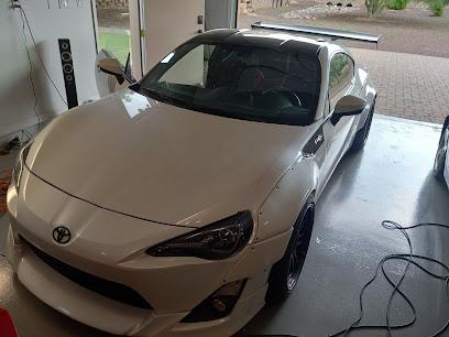 Negocio Genesis Auto Glass &Amp; Window Tint