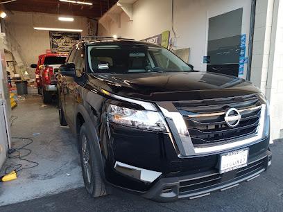 Golden Stereo Window Tint