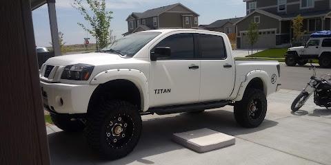 Negocio J &Amp; S Auto Body Inc
