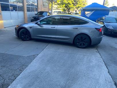 Negocio Kazemi Window Tinting