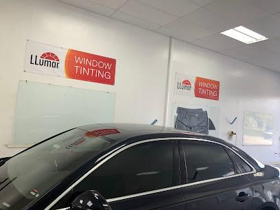 Negocio Leo’s Touch Window Tinting