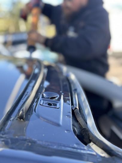 Negocio Lucid Auto Glass &Amp; Rv