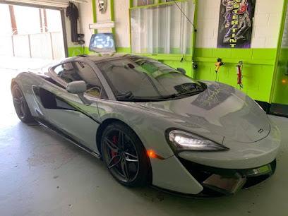 Negocio Monster Tint Shop