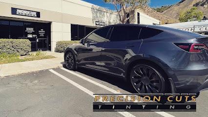 Negocio Precision Cuts Tinting