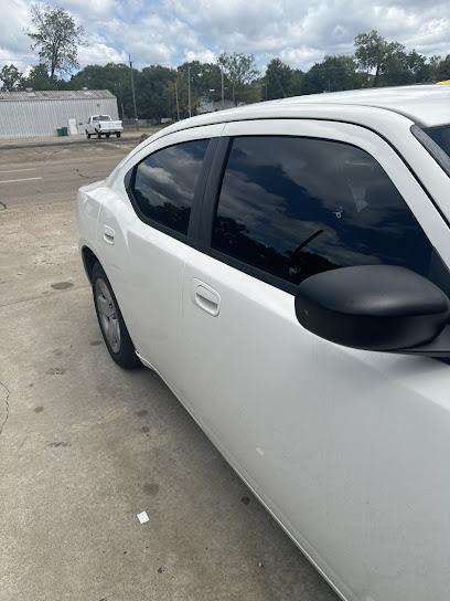 Negocio Texarkana Tint Service “All N One”