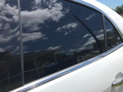 Negocio The Tint Shop And Windshield Replacement