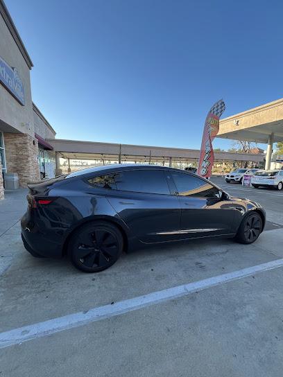 Negocio Tint Monsters Menifee