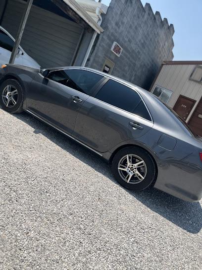 Negocio Tint Unlimited