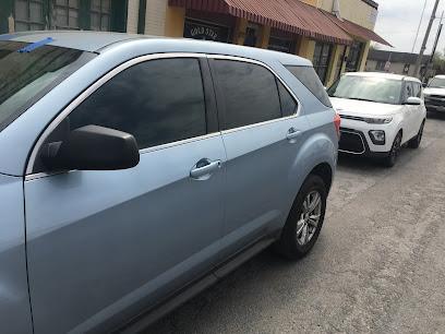 Negocio Valley Glass Tint And Windshield Repair