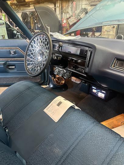Negocio Whittier Tint Shop