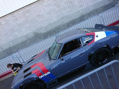 Negocio Wolf Wraps &Amp; Window Tinting
