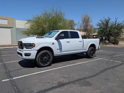 Negocio Xcelent Auto Glass &Amp; Tint