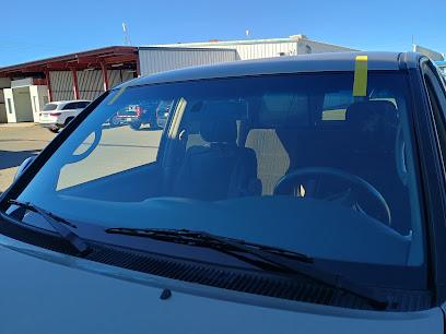 Negocio Young&Apos;S Auto Glass