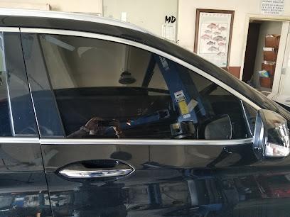 Negocio A-1 Tinting And Autoglass