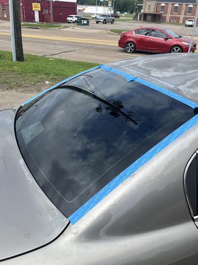 Negocio Aaron Auto Glass & Tint