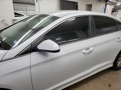 Negocio Carlton Auto Images & Glass Shields