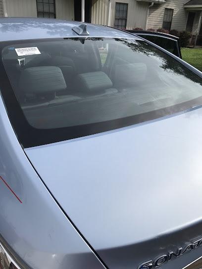 Negocio Clear View Auto Glass Repair Shop