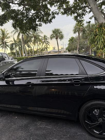 Negocio Diamond Tint Solutions