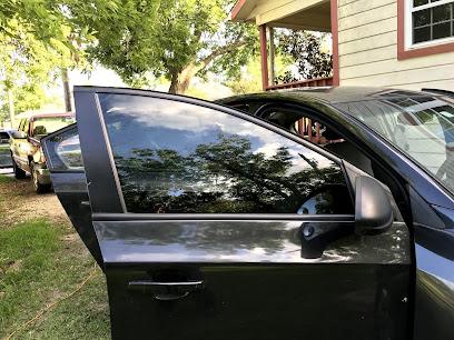 Negocio George's Glass Tint & Audio