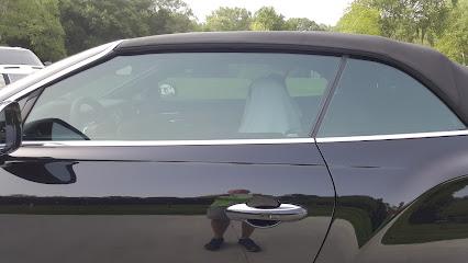 Negocio Keep 'Em Covered Nassau Window Tinting
