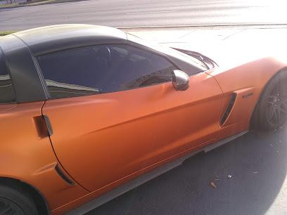 Negocio Leo's Corvettes