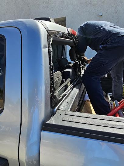 Lowest Price Auto Glass-100