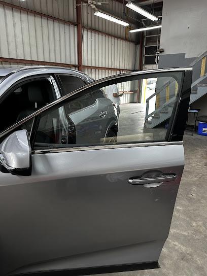 Mc Car Audio - Window Tinting