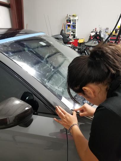 Negocio Next Level Strictly Mobile Service Window Tint