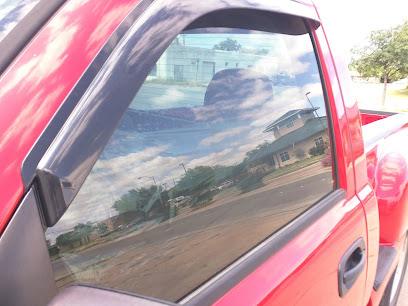 Negocio Tony's Tint Shop