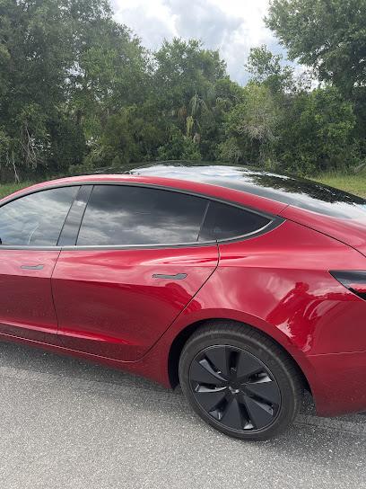 Negocio Ultra Graphics & Window Tint